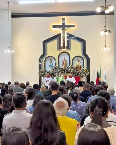 Para encerrar os festejos dos 67 anos de Emancipação Política de Nova Floresta, a Câmar...