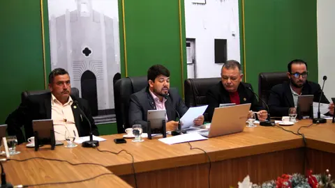 Câmara de Nova Floresta analisa requerimento e projetos de lei voltados à infraestrutura, educação e administração pública