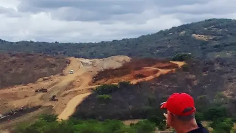 Vereador Sérgio Simão visita e fiscaliza Obras de Pavimentação da PB-151