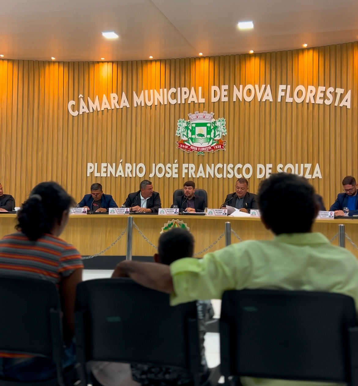 A Câmara Municipal de Nova Floresta realizou sua segunda sessão ordinária do primeiro semestre de 2025