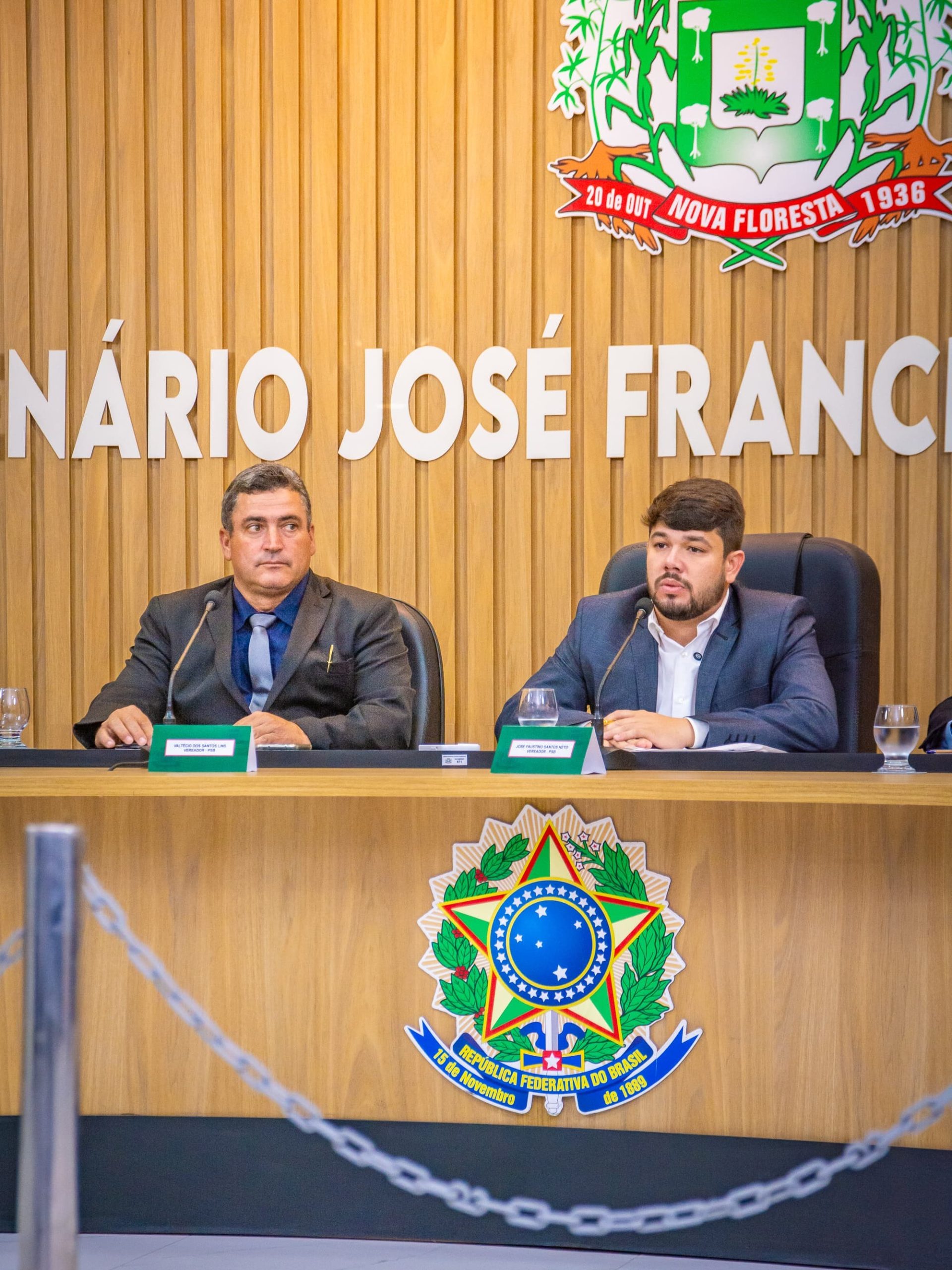 José Faustino Santos Neto é empossado presidente da Câmara Municipal de Nova Floresta.